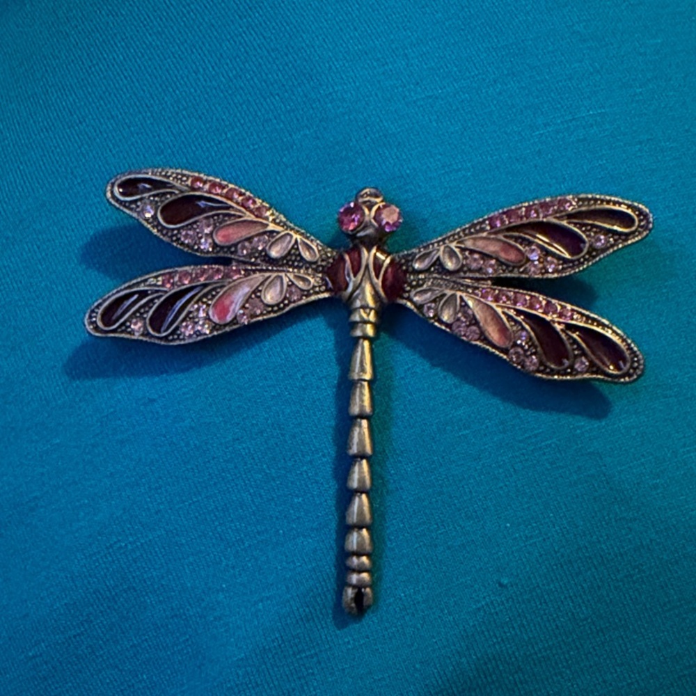Elegant Dragonfly Brooch with Pink and Gold Accents